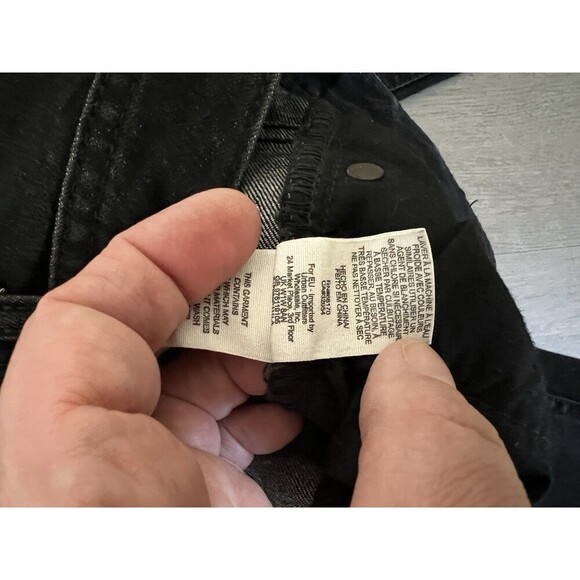 Free People 25 Black Distressed Frayed Hem Grunge Destroyed Cropped Skinny Jeans - Picture 7 of 11